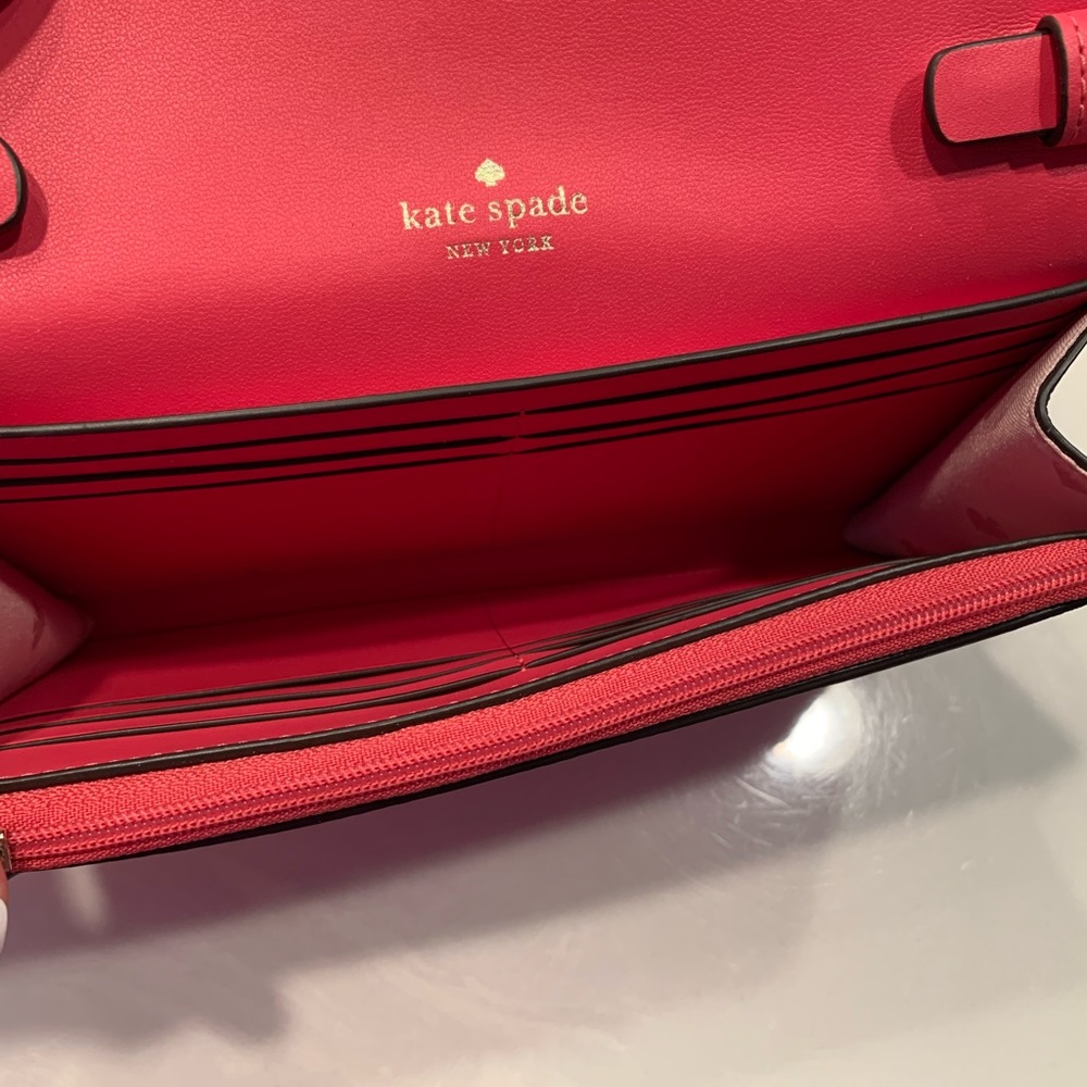 Kate spade cross body wallet with strap - Picture 3 of 7
